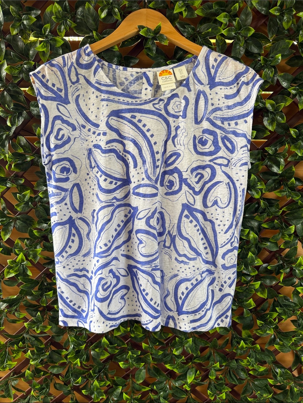 C&C California 100% Linen White Tank Top with Blue Abstract Floral Print